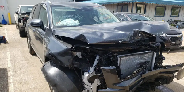 Damaged Car Removal

